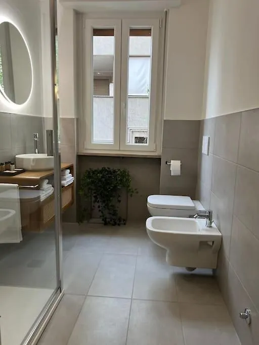Alma Casa Milano In Center Apartment