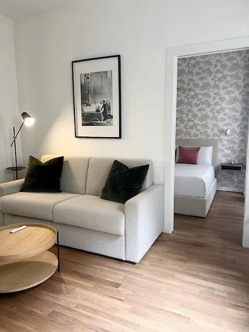 Alma Casa Milano In Center Apartment